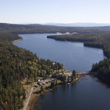 كاملوبس Lac Le Jeune Resort & Nature Centre المظهر الخارجي الصورة