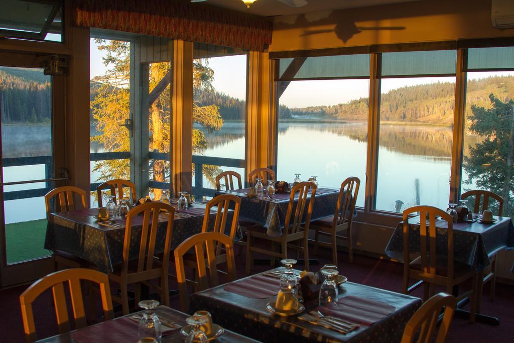 كاملوبس Lac Le Jeune Resort & Nature Centre المظهر الخارجي الصورة