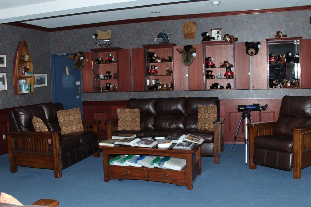 كاملوبس Lac Le Jeune Resort & Nature Centre المظهر الخارجي الصورة