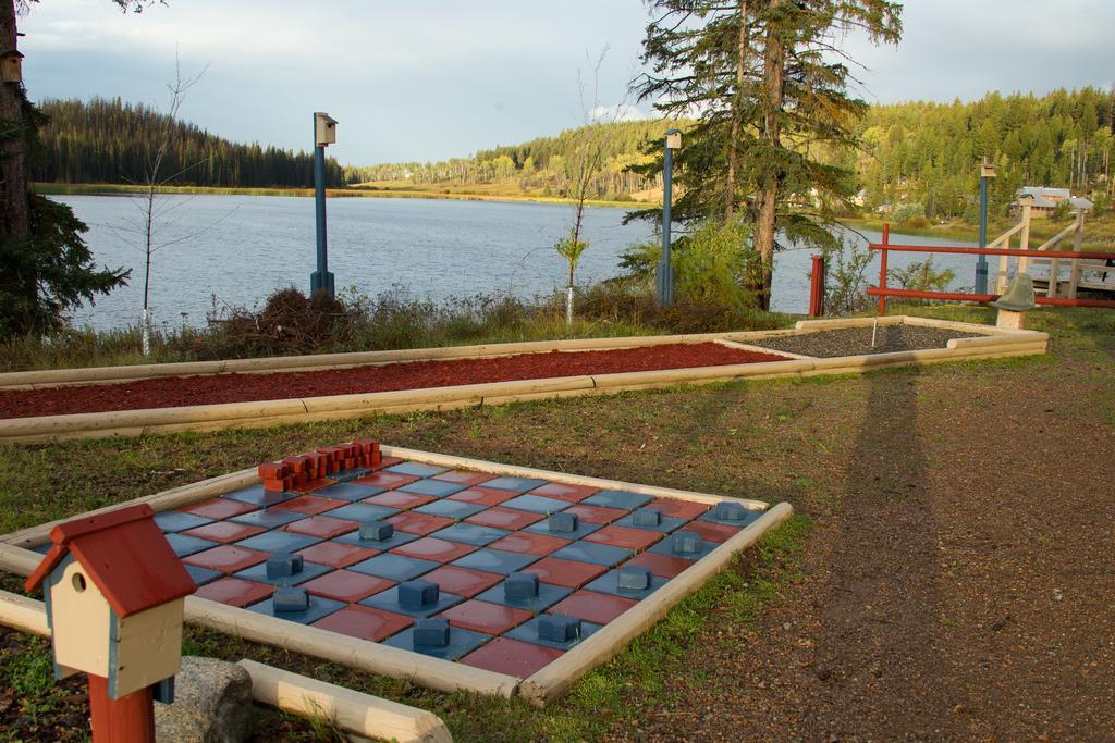 كاملوبس Lac Le Jeune Resort & Nature Centre المظهر الخارجي الصورة