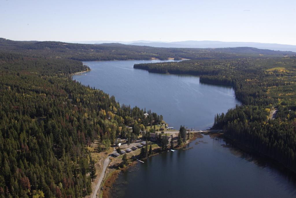 كاملوبس Lac Le Jeune Resort & Nature Centre المظهر الخارجي الصورة